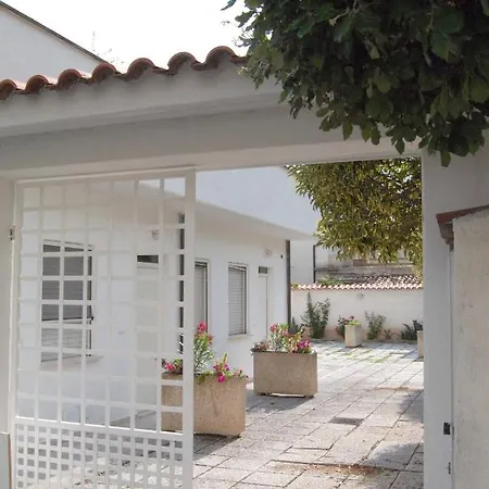 Petit Maison Διαμέρισμα *